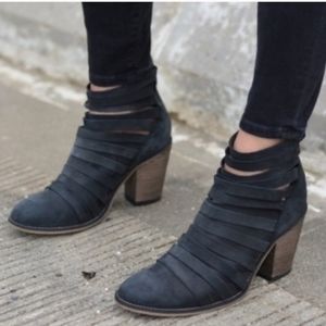 FREE PEOPLE Hybrid Heels Black Suede Leather Strappy Heeled Booties Sz. …